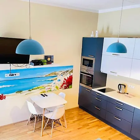 Kuninga Old Town Resident *