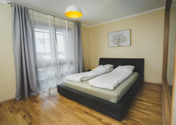 Kuninga Old Town Resident *