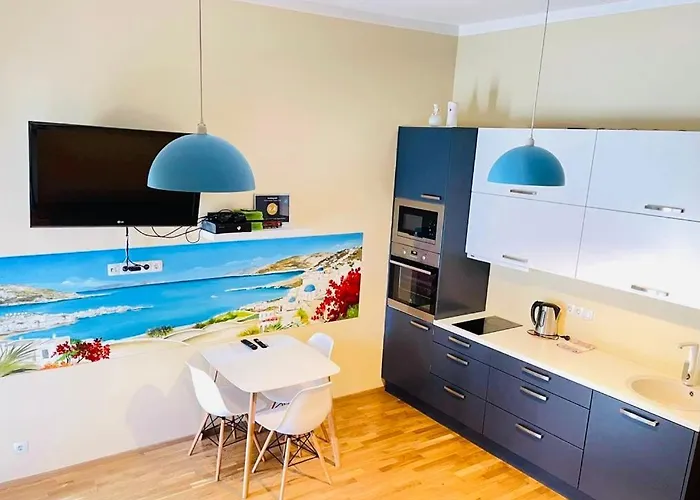 Kuninga Old Town Resident *